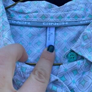 Women’s Pearl Snap Cinch Shirt